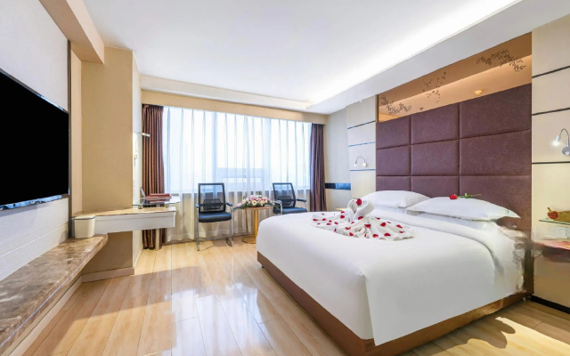 Yuquan Simpson – Guest Rooms – Jinan