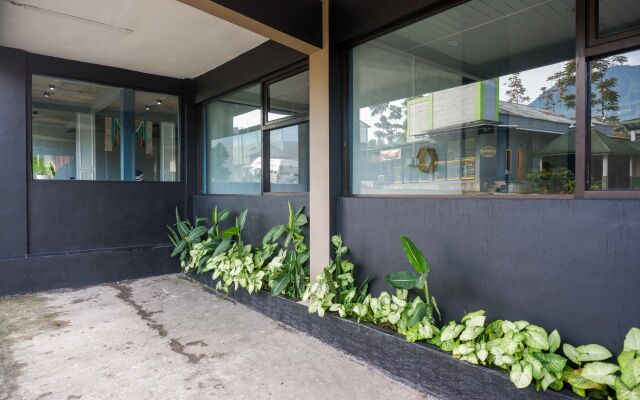Urbanview Hotel Umbrella Dieng by RedDoorz