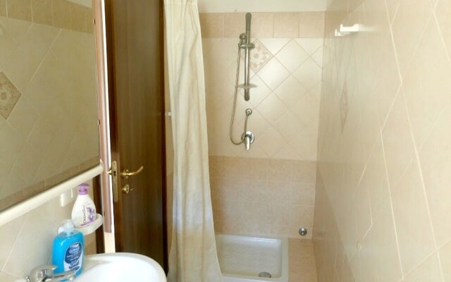 Studio in Lido di Noto, With Enclosed Garden and Wifi