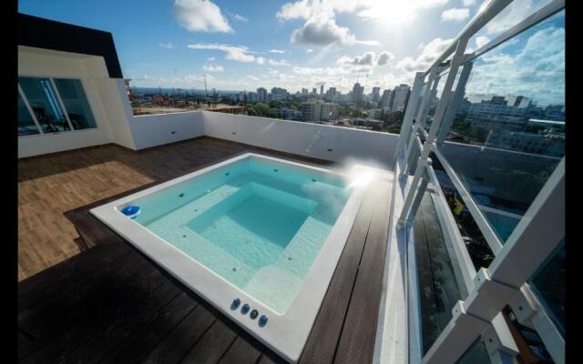 Downtown 1br Cozy Stylish Sleeps4wifigymjacuzzi D7