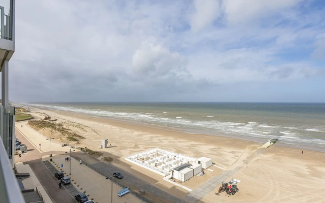 Cozy 1-bedroom Apartment With Sea View