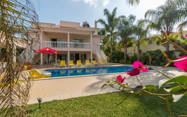 Villas2Go2 Alvor Villa