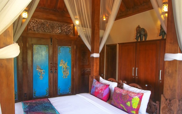 Villa Borobudur Resort