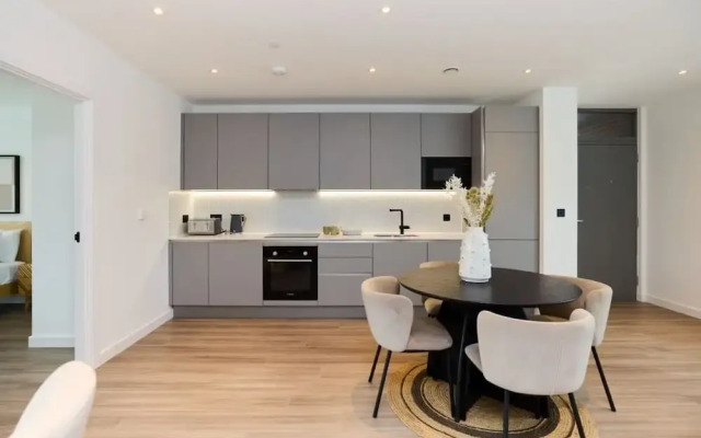 The Tottenham Hideaway - Alluring 1bdr Flat With Balcony