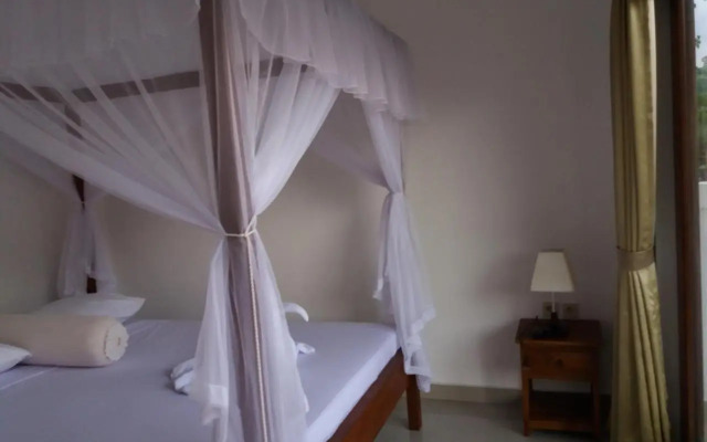 Warung Ombak Homestay