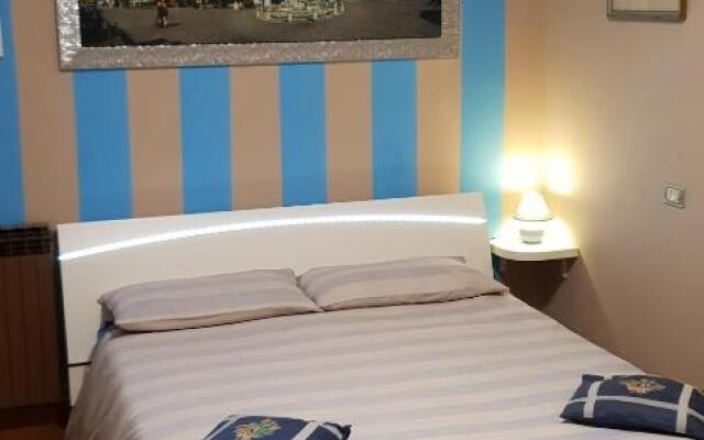 B&B Rufhouse