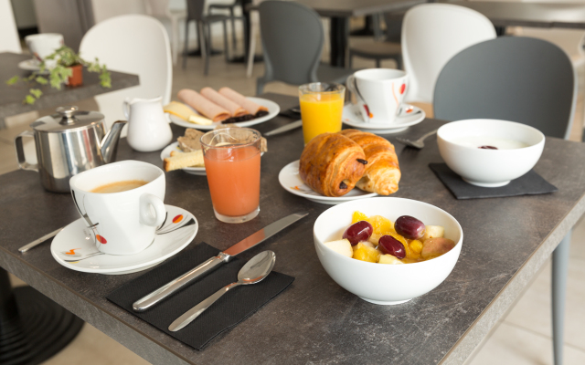 BRIT HOTEL CONFORT NEVERS Centre Gare