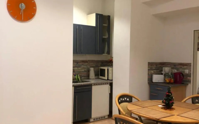 Munich Apartment Harras (Souterrain)