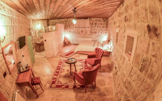 Mosaic Cave Hotel
