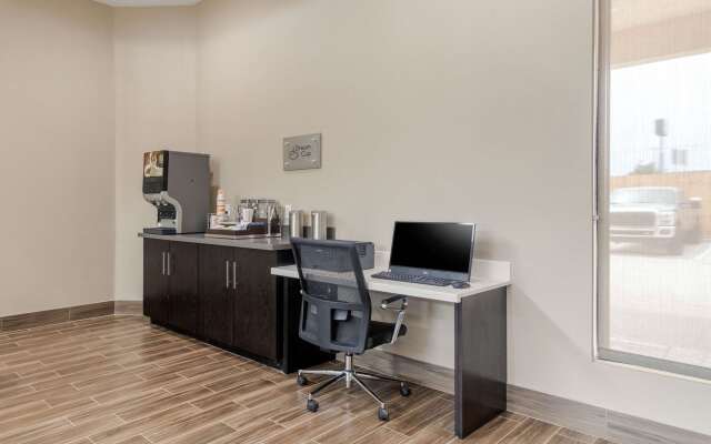 MainStay Suites Bricktown - near Medical Center