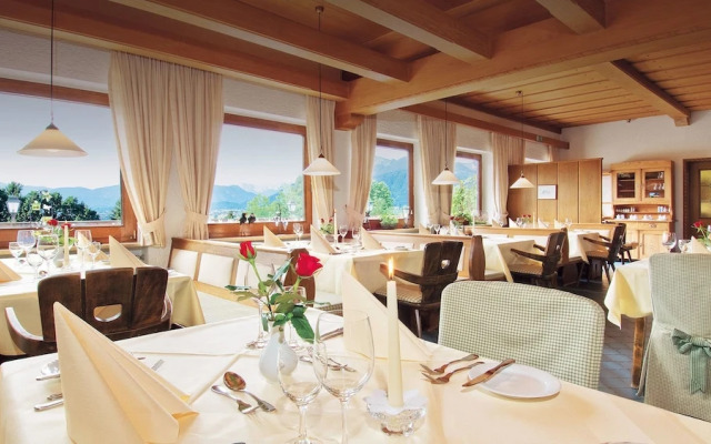 Hotel Restaurant Alpenhof