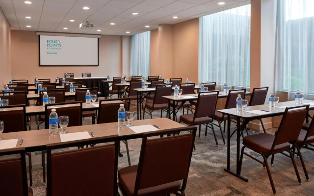 Four Points by Sheraton Toronto Airport