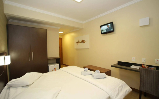 Sandri City Hotel