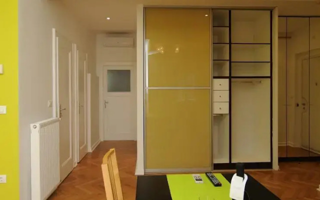 Apartment Downtown1