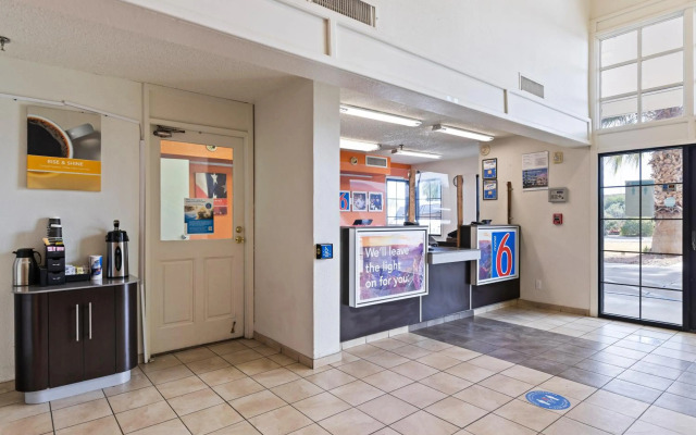 Motel 6 Tucson, AZ - North