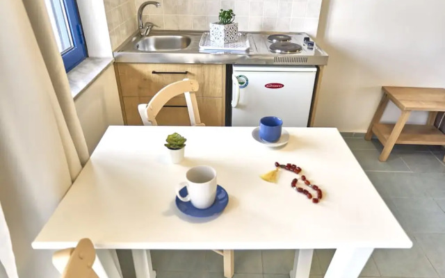 Maistrali Sea View Apartments