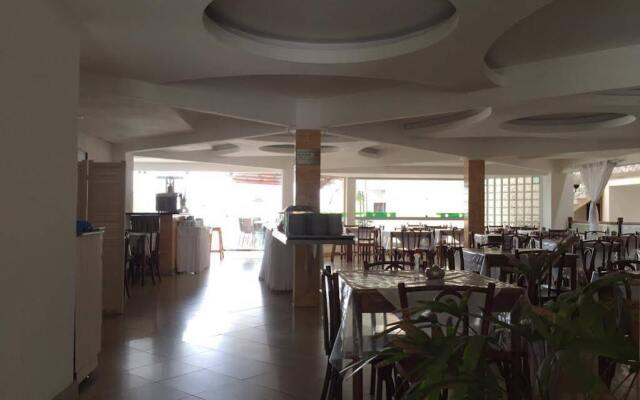 Eden Praia Hotel