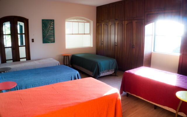 Benfazejo Hostel & Lounge