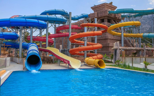 Orka Sunlife Resort hotel and Aquapark