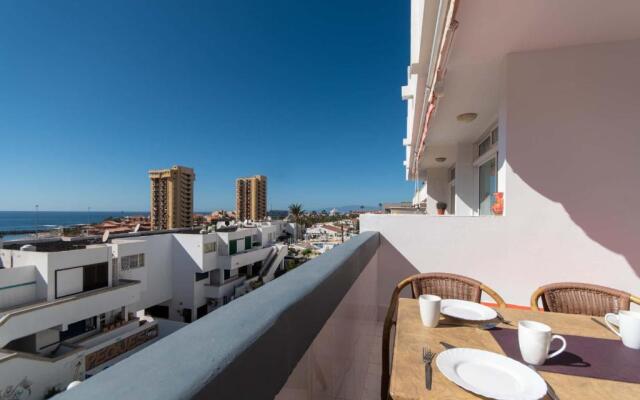 Azahara Playa 45 - One Bed