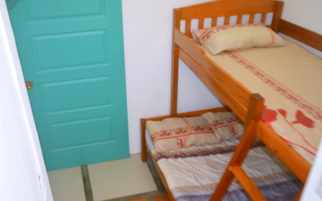 RedDoorz @ Recaido Road Palawan