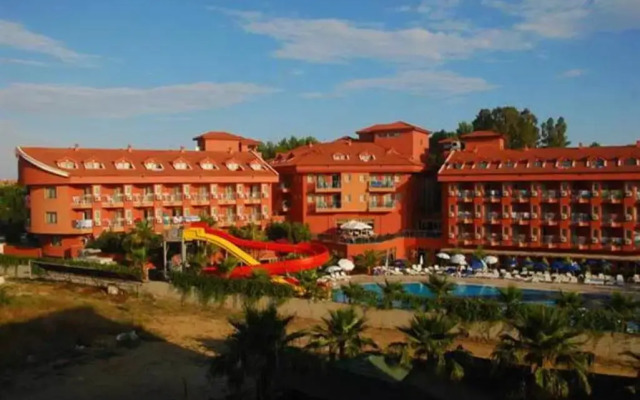 Club Side Coast