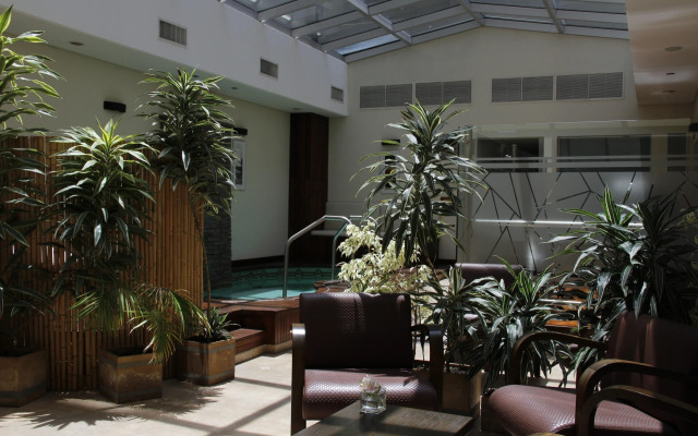 Blank Hotel Recoleta