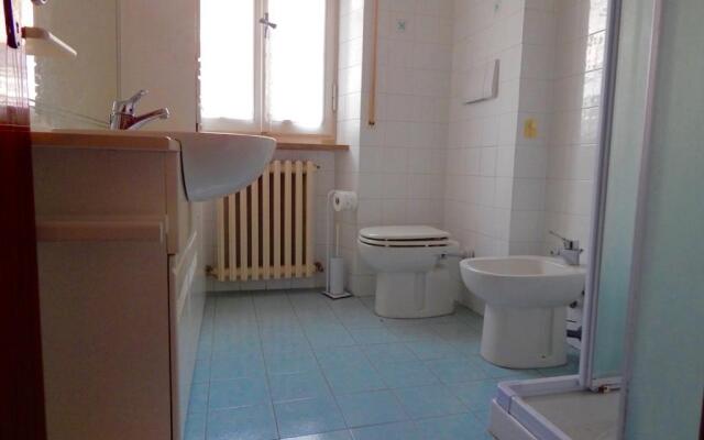 M155 - Marcelli, Trilocale in Centro a 50mt Dal Mare