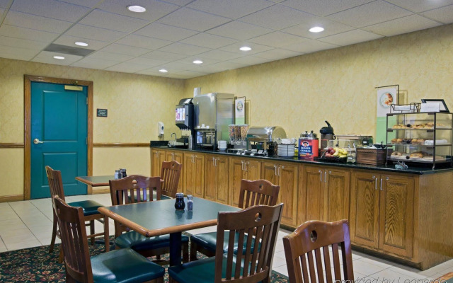 Country Inn & Suites by Radisson, Columbia Airport, SC