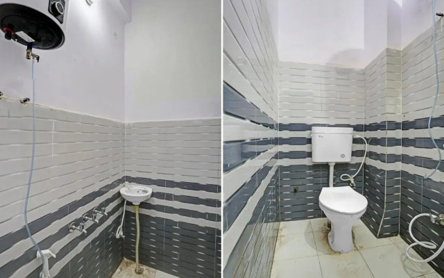 OYO Flagship 806679 Hotel A T S