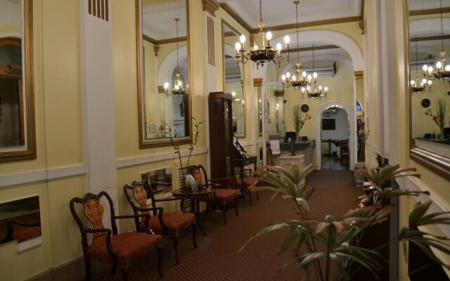 Prince Hotel