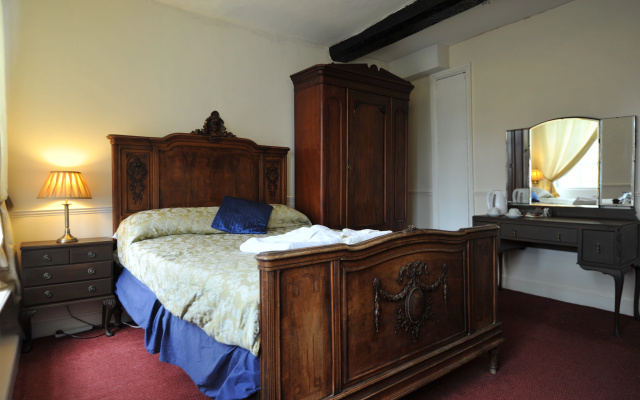 Crown Hotel Brackley