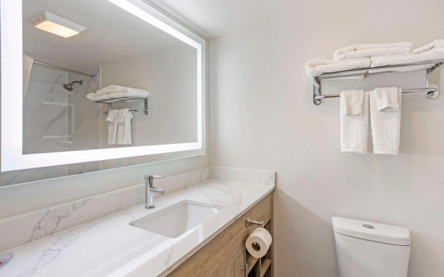 Best Western Westgate Inn