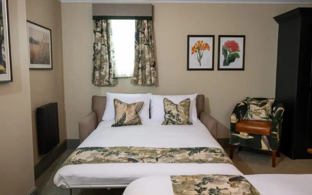 Wheatsheaf Hotel by Chef & Brewer Collection