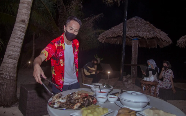 Wakatobi Patuno Diving & Beach Resort