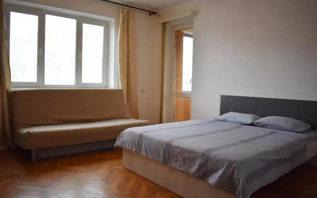 UNO на Краснопрудная 13