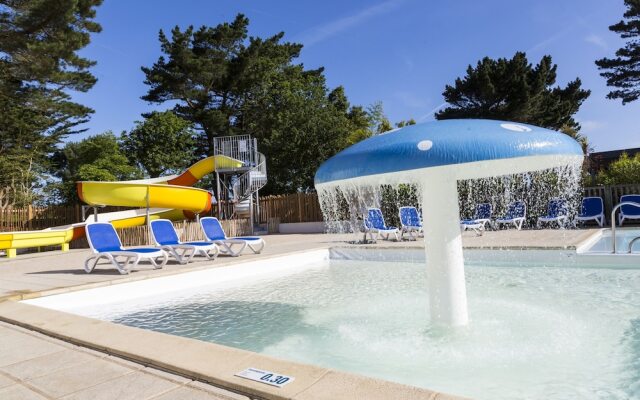 Domaine Résidentiel de Plein Air Le Port de la Chaine