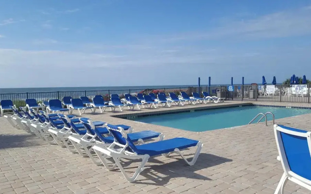 Bluewater Resort 303