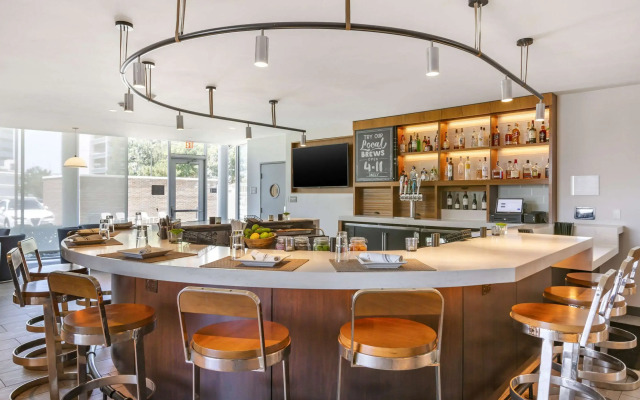 Cambria Hotel LAX