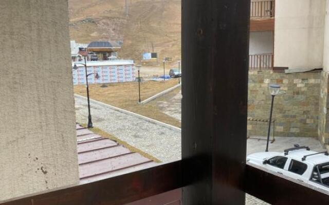 New gudauri. Suites block5 apartment 220