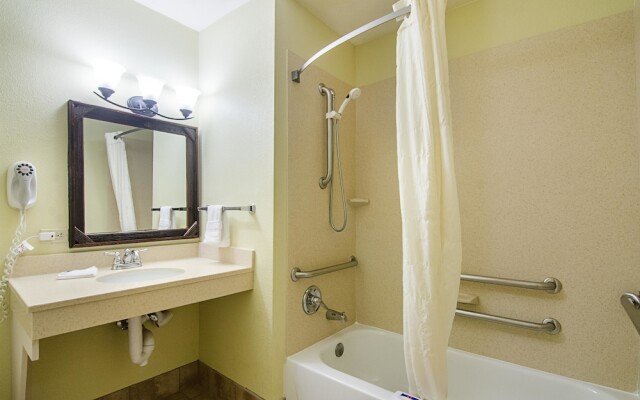Sleep Inn & Suites