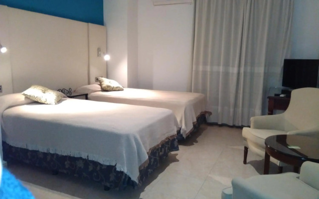 Hotel Nuevo Ara