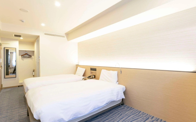 Comfort Inn Kyoto Shijokarasuma – Guest Rooms – Kyoto