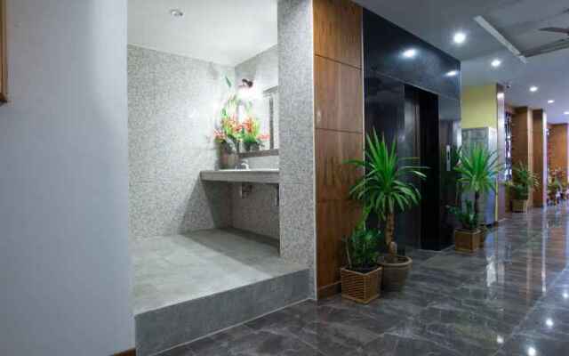 Seastar Patong Residence