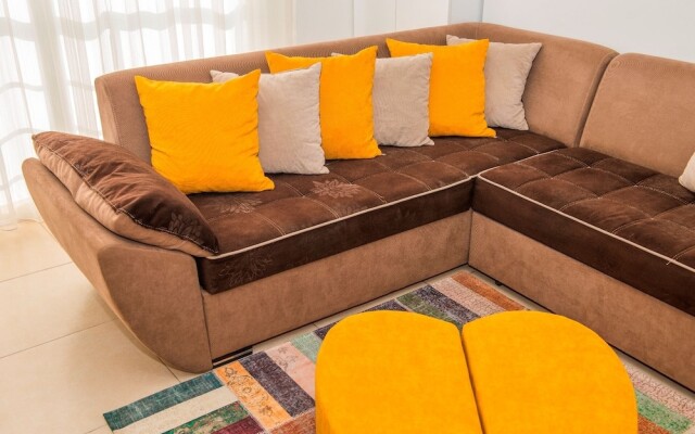 Pinara Residence One Bedroom E4