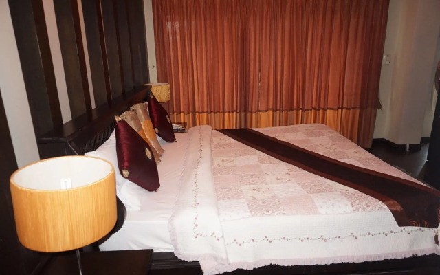 Narakul Resort Hotel
