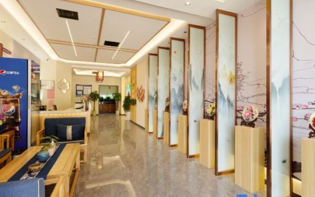 Yilou Tingfeng Hotel (Luoyang Luoqi Ancient City Cross Street Branch)