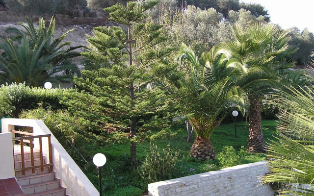 Stratos Villas