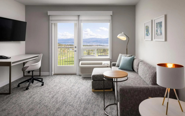 TownePlace Suites by Marriott West Kelowna