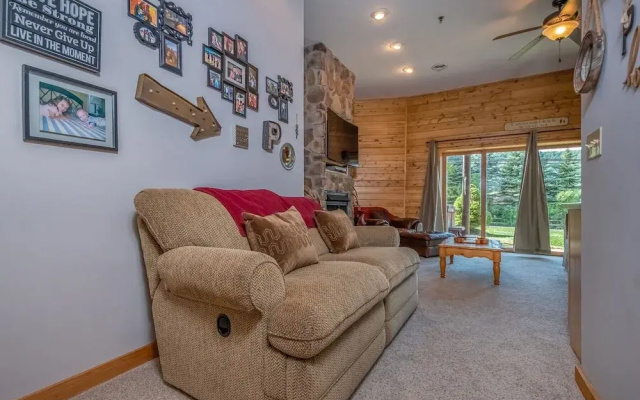 Cedar Shores Villa 09